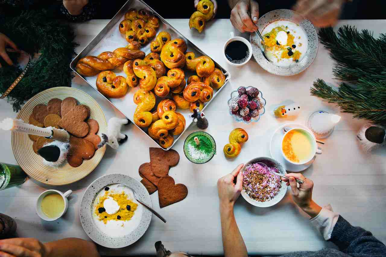 Cosa mangiare a colazione durante le feste per dimagrire